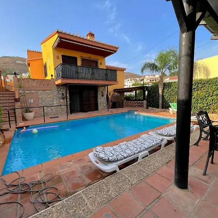 Casa Con Piscina Junto A Playa Holiday home Almunecar
