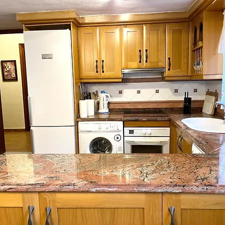Casa Con Piscina Junto A Playa Almunecar